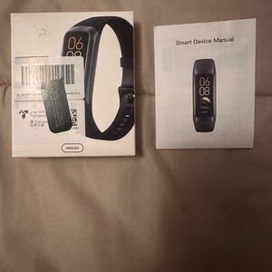 Smart Fitness Tracker with AMOLED Display - Black